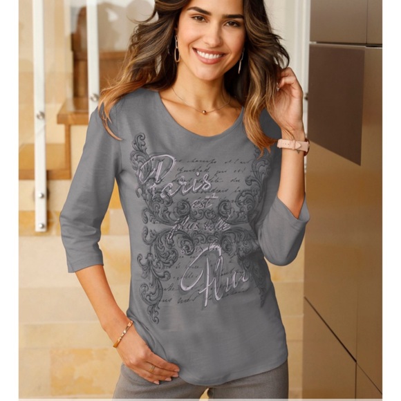 Trendy boutique Tops - Women’s 🫐 Gray Graphic Paris Theme T-shirt Top
